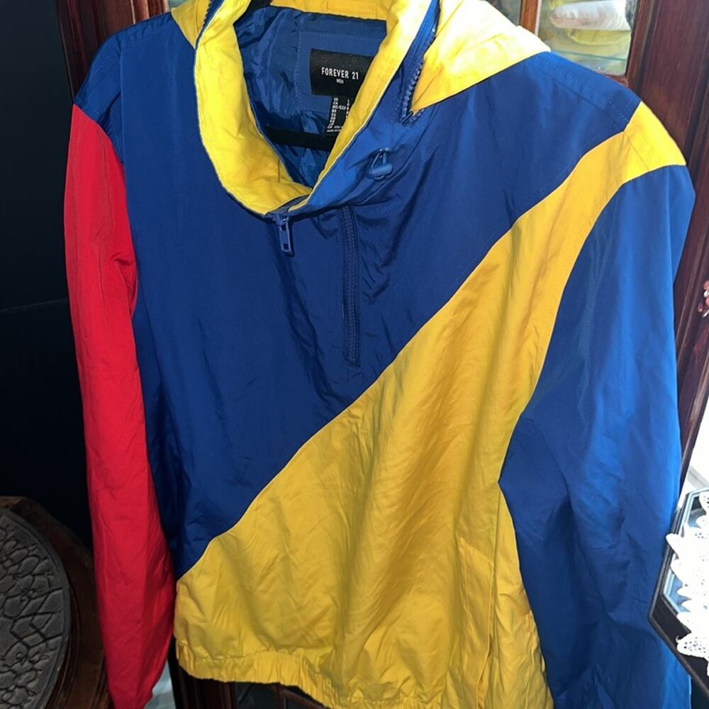 Forever 21 Men jacket with hidden hood Large